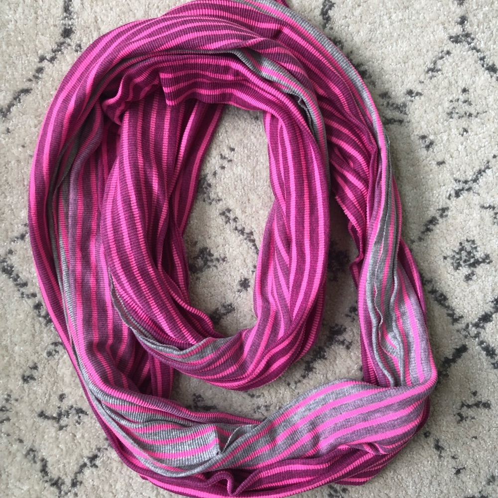 Gap Stripe Ombré Infinity Scarf